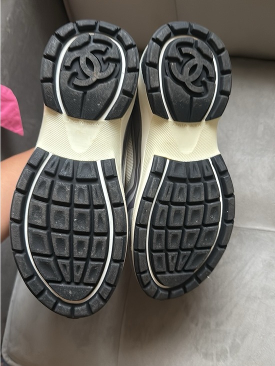 White & Silver Mesh Logo Sneakers - Picture 3 of 4